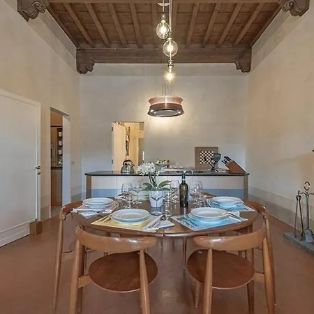 Giotto Apartment